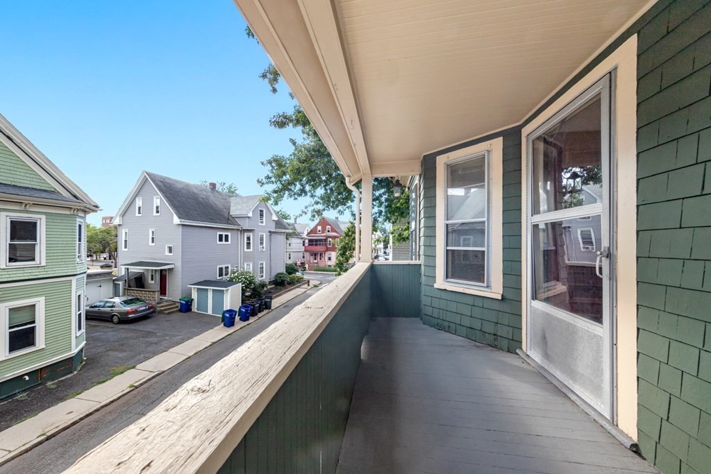 59 Hawthorne St, Ball Square