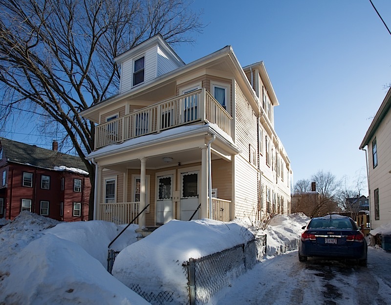 32 Hawthorne St, Davis Square