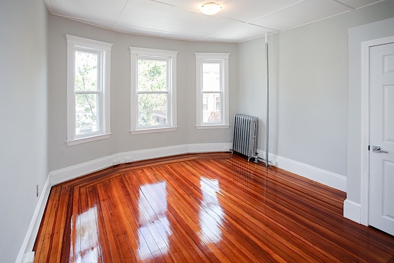 131.3 Cottage St, East Boston