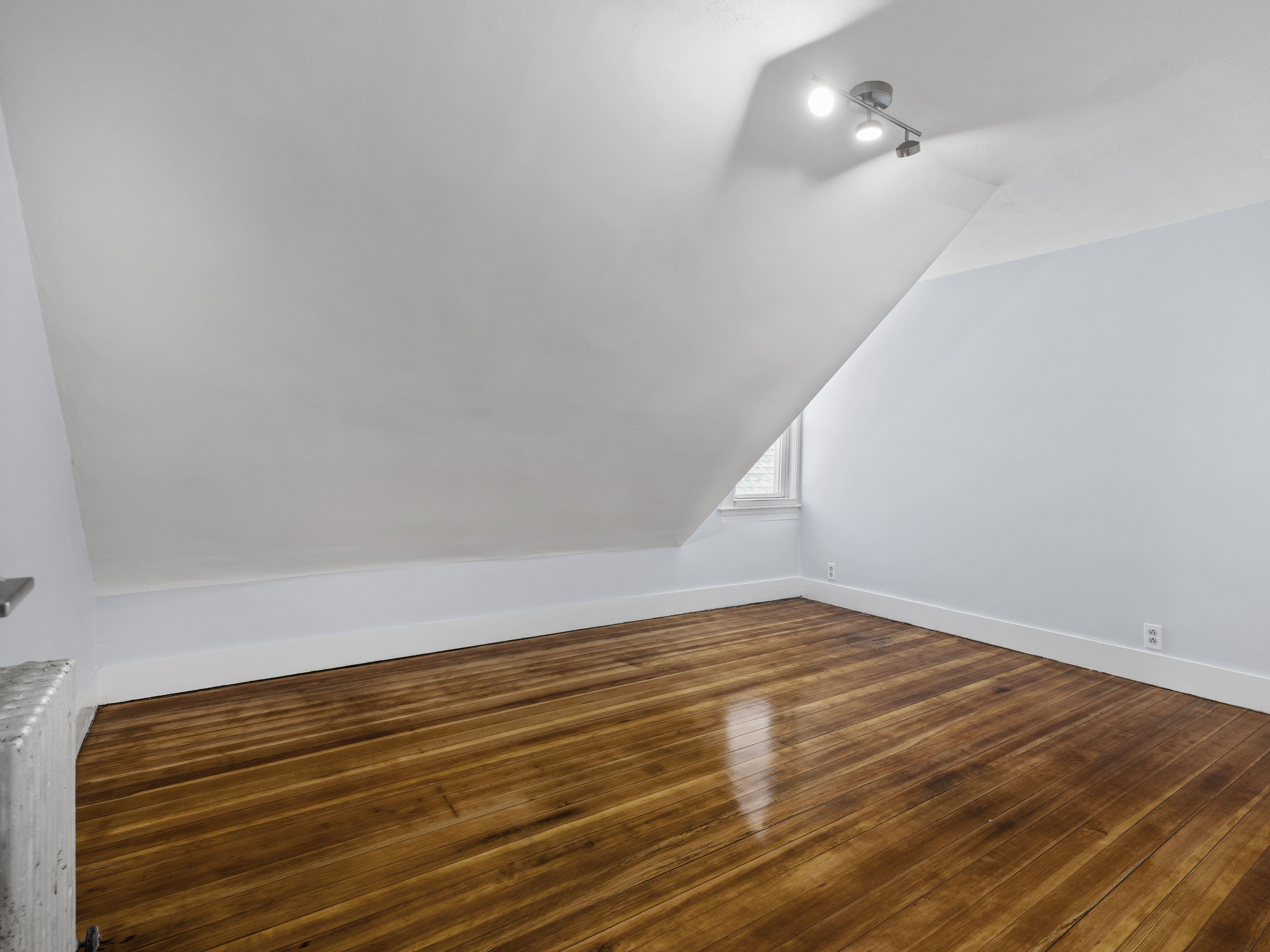 14 Windsor Rd.